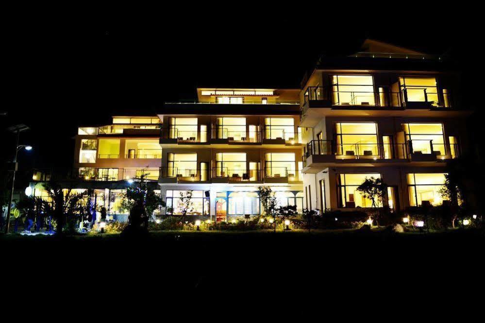 Magpies Habitat Erhai Resort Hotel Dengchuan エクステリア 写真