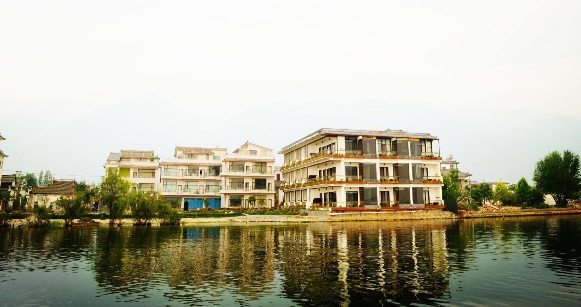 Magpies Habitat Erhai Resort Hotel Dengchuan エクステリア 写真